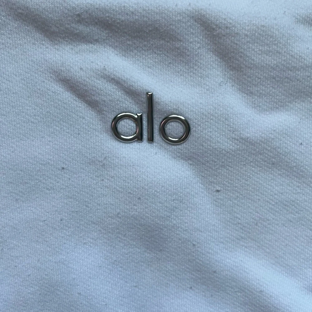 ALO Yoga Women's Accolade White Hoodie